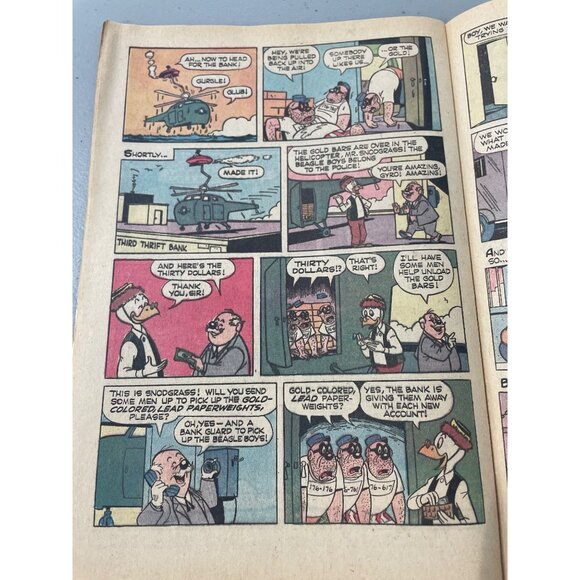 Whitman Walt Disney The Beagle Boys #14 Comic Book 1965 Price Vintage - Picture 5 of 8